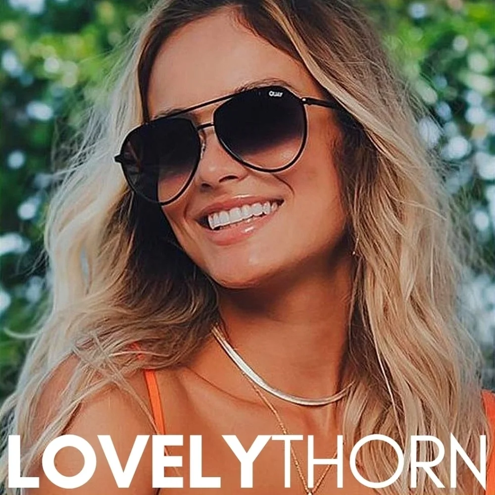 QUAY // ltd ed modern sleek black metal frame black smoke fade lens aviators